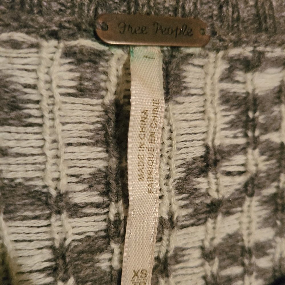 Free People Grey & White Leopard Print Cotton Wool Bl… - Gem